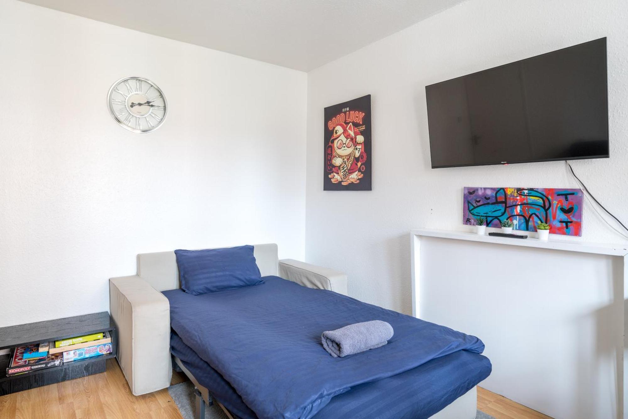 Spacious 1 Bed Flat In Dalston 런던 외부 사진