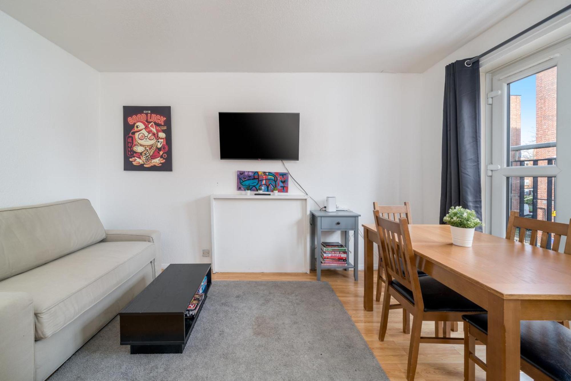 Spacious 1 Bed Flat In Dalston 런던 외부 사진